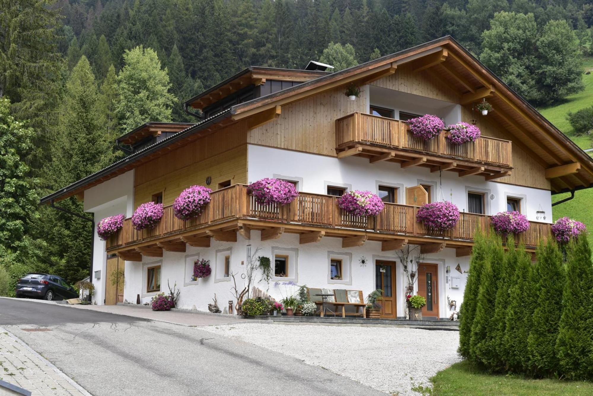 Apartement Schuster Lake Prags Braies Exteriér fotografie